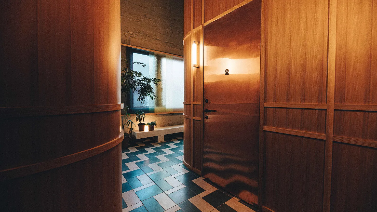 room-cover_04@2x