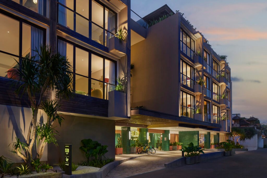 Hotel Design Kleo Seminyak Facade